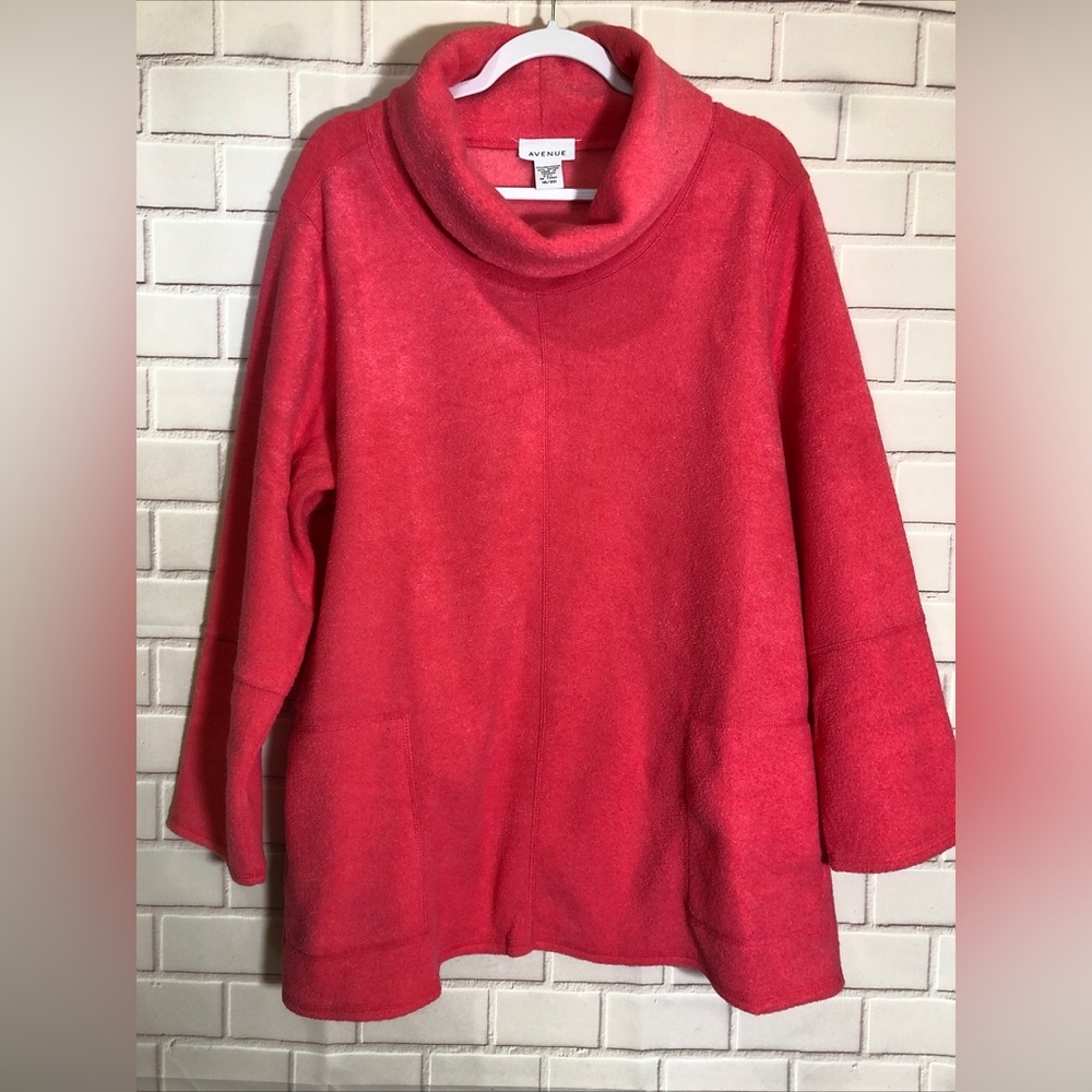 Avenue cowl sweater w/ pockets woman's size 18/20 Coral ￼